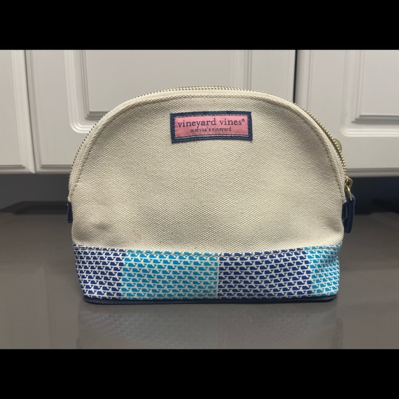 Vineyard vines domestic case - Picture 1 of 5